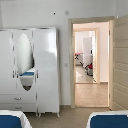 Manzara House